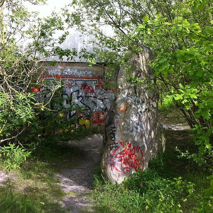 Photo de Menhir de Chantecoq ou Mère-aux-Cailles