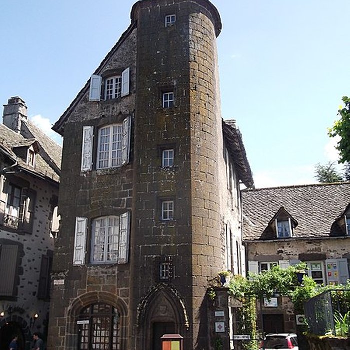 Photo de Hôtel de La Ronade à Salers
