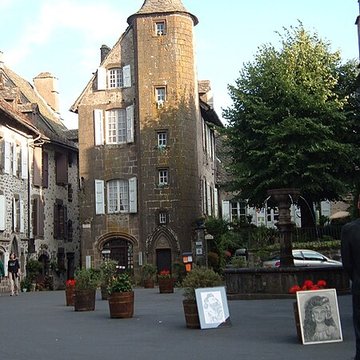 Hôtel de La Ronade à Salers