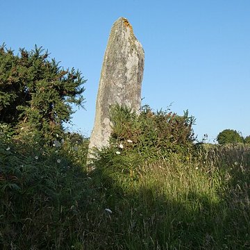 Menhir de Couinandré à Plouescat