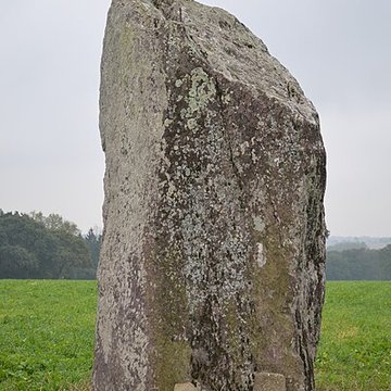 Menhir de la Pierre des Fées de Janzé