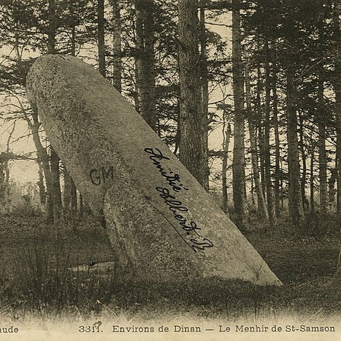 Photo de Menhir de la Tremblais de Saint-Samson-sur-Rance