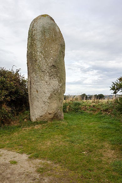 Photo de Menhir de Lann al Louarn à Plouguin