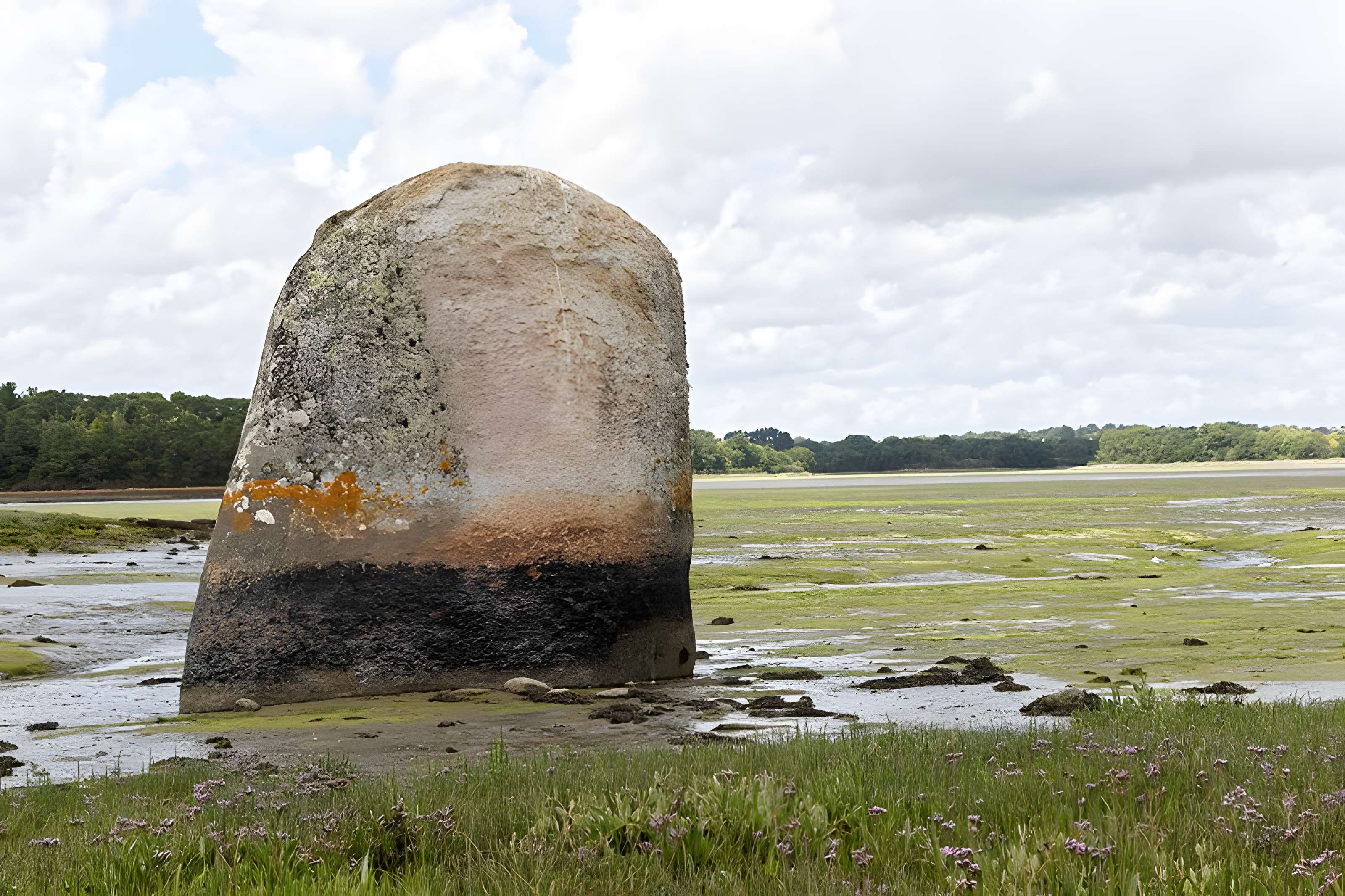 Menhir de Penglaouic à Loctudy