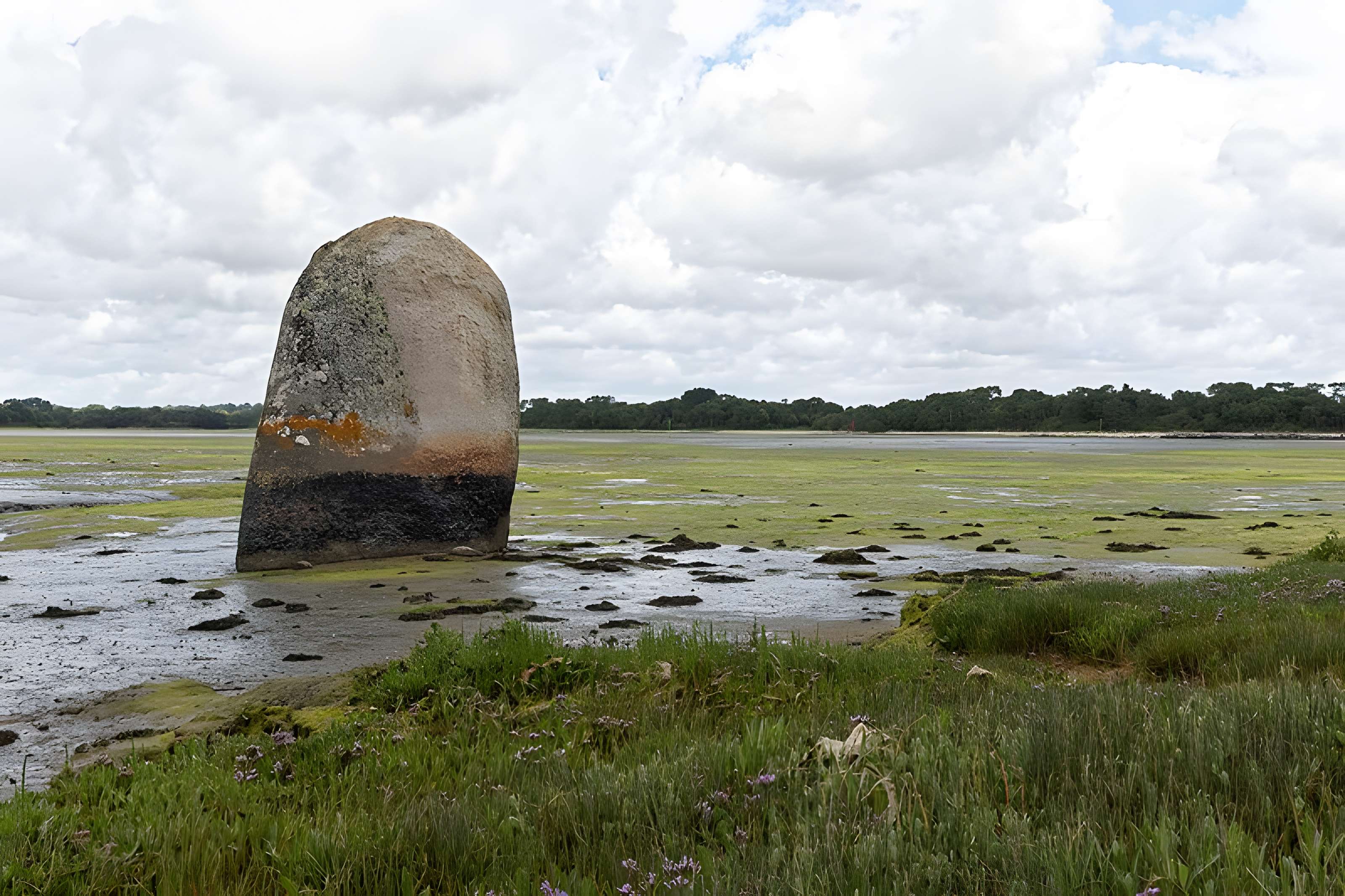 Menhir de Penglaouic à Loctudy