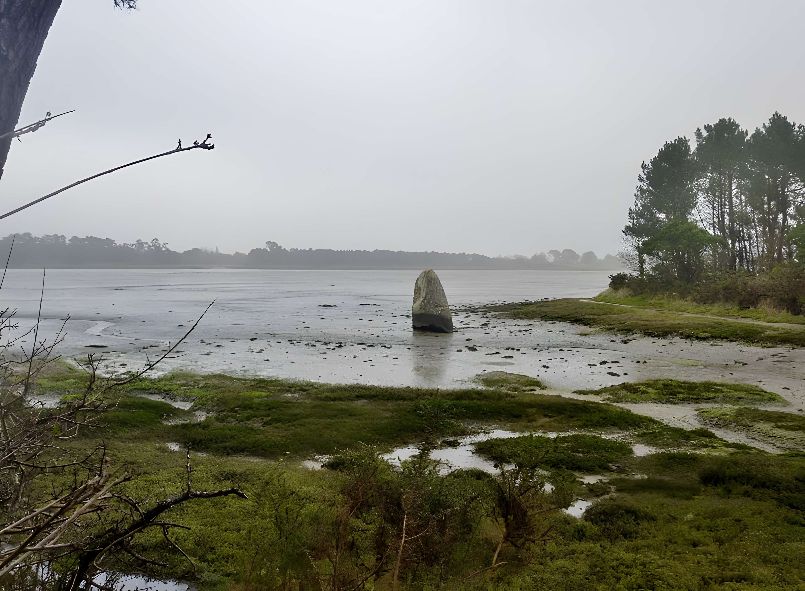 Menhir de Penglaouic à Loctudy