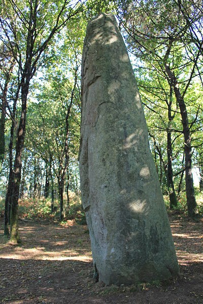 Photo de Menhir de Men-Bras-de-Kermar-Ker à Moustoir-Ac