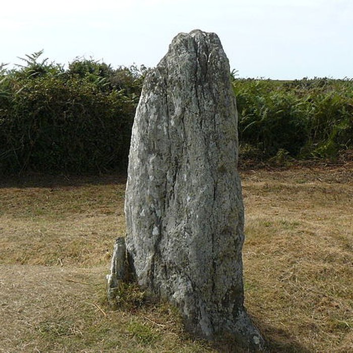 Photo de Menhir de Mez-Kerlard à Groix