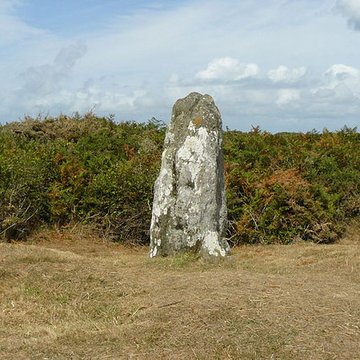 Menhir de Mez-Kerlard à Groix