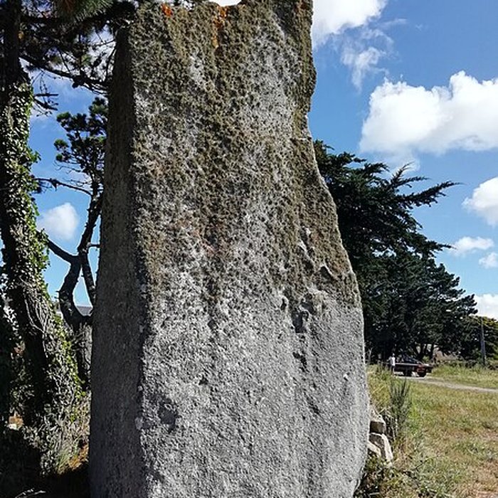 Photo de Menhir de Squividan à Treffiagat