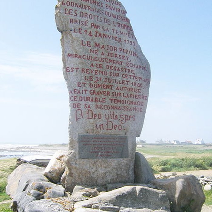 Photo de Menhir des Droits de lHomme à Plozévet