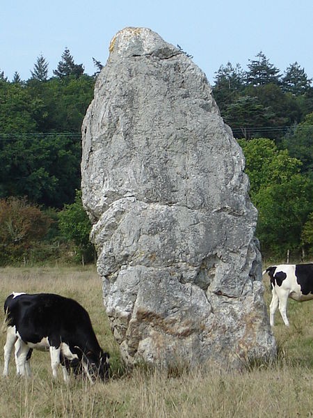 Photo de Menhir dit Le Fuseau de la Madeleine de Pontchâteau