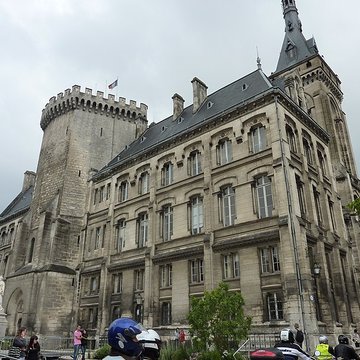 Hôtel de ville dAngoulême