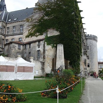 Hôtel de ville dAngoulême