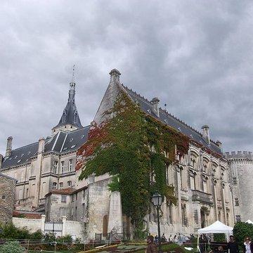 Hôtel de ville dAngoulême
