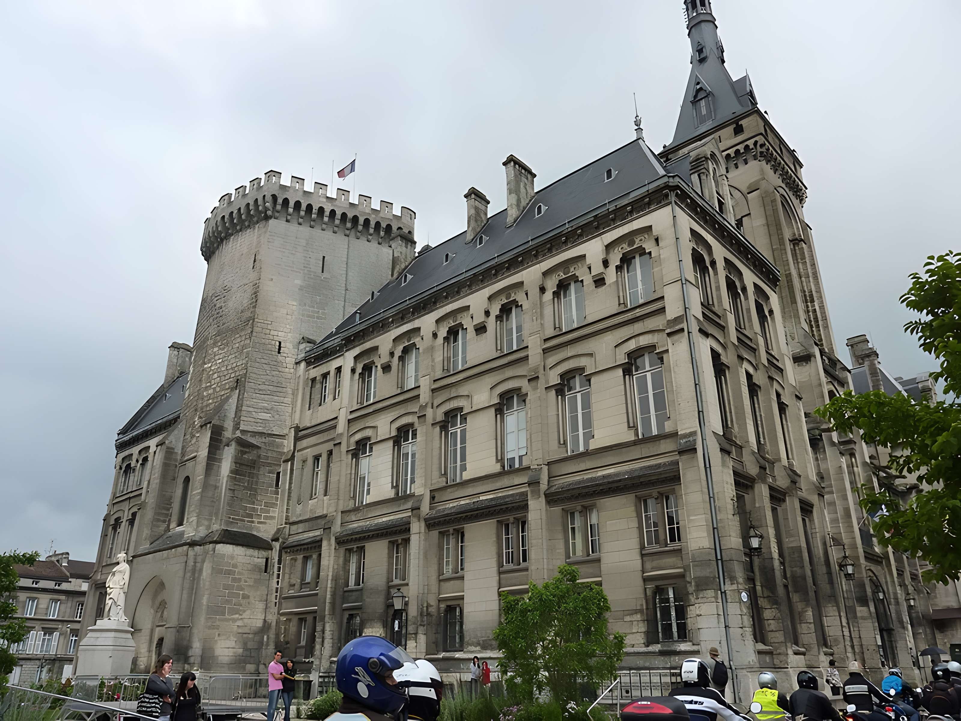 Hôtel de ville d'Angoulême