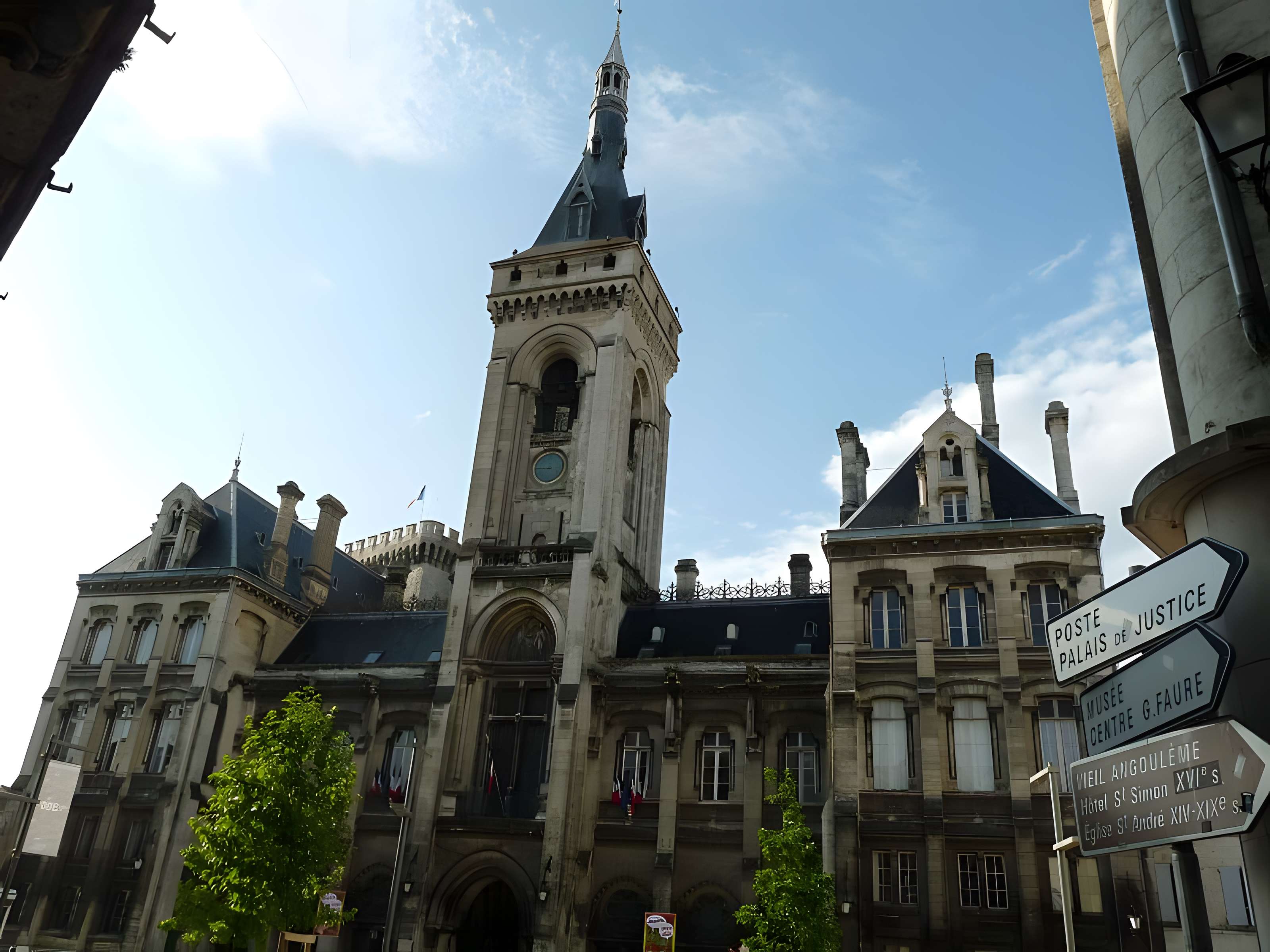 Hôtel de ville d'Angoulême