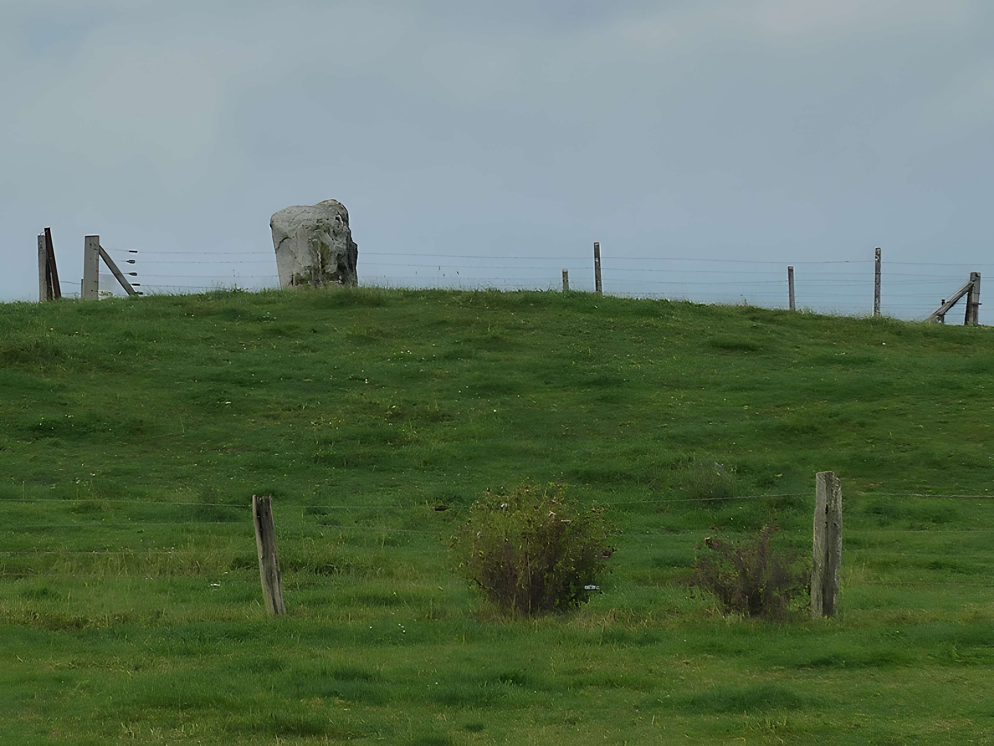 Menhir dit Le Gros Caillou ou Grès Montfort de Vendegies-sur-Écaillon
