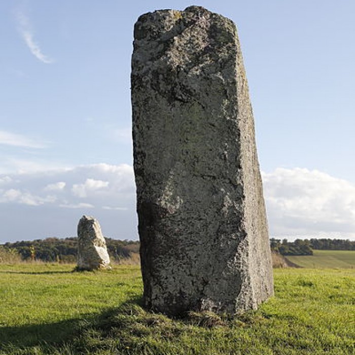Photo de Menhir du Champ de la Pierre et menhir du Champ Horel