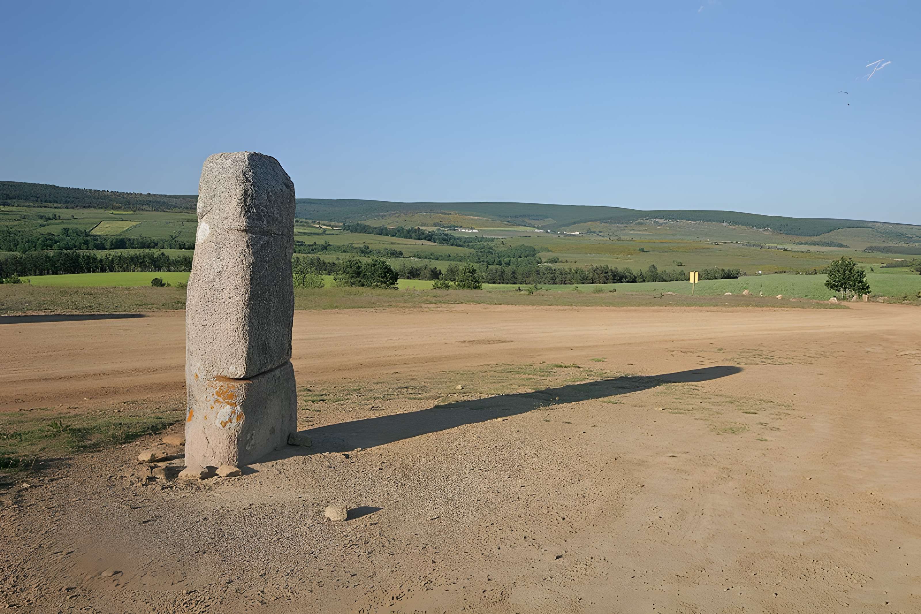 Menhirs constituant le premier groupe dit de la Fage