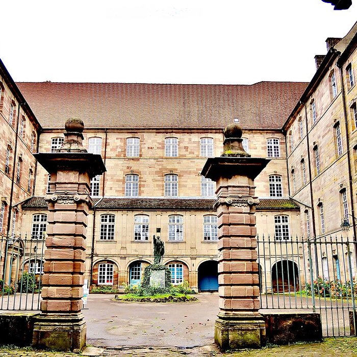 Photo de Monastère de Luxeuil-les-Bains