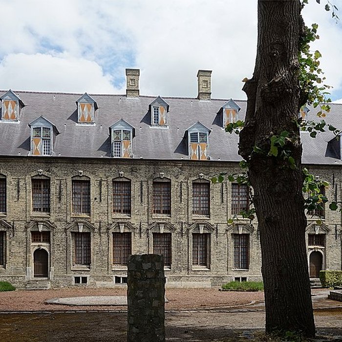 Photo de Mont de Piété de Bergues