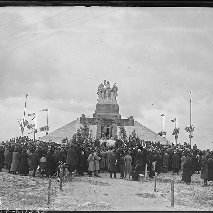 Photo de Monument « Aux Morts des Armées de Champagne » à Sainte-Marie-à-Py