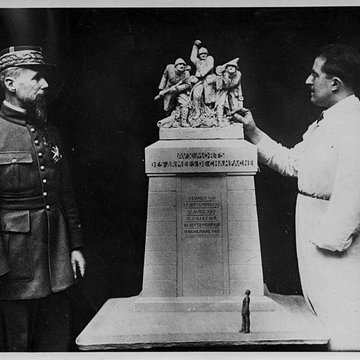 Monument « Aux Morts des Armées de Champagne » à Sainte-Marie-à-Py