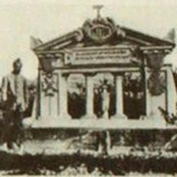 Monument « Aux Morts des Armées de Champagne » à Sainte-Marie-à-Py