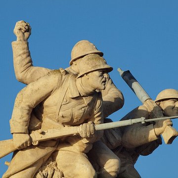Monument « Aux Morts des Armées de Champagne » à Sainte-Marie-à-Py