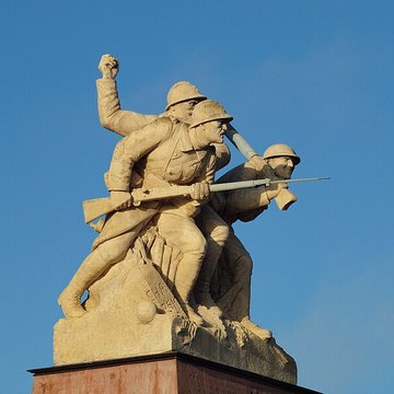 Monument « Aux Morts des Armées de Champagne » à Sainte-Marie-à-Py
