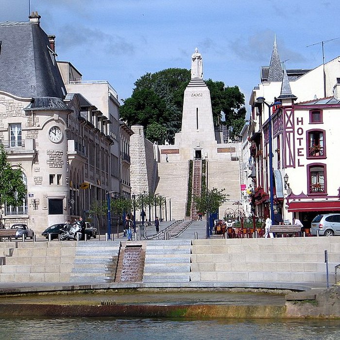 Photo de Monument à la Victoire et aux Soldats à Verdun