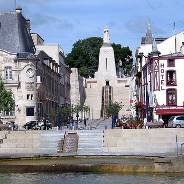 Monument à la Victoire et aux Soldats à Verdun