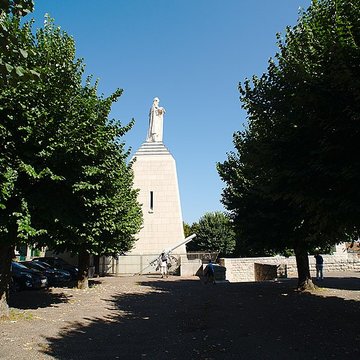 Monument à la Victoire et aux Soldats à Verdun
