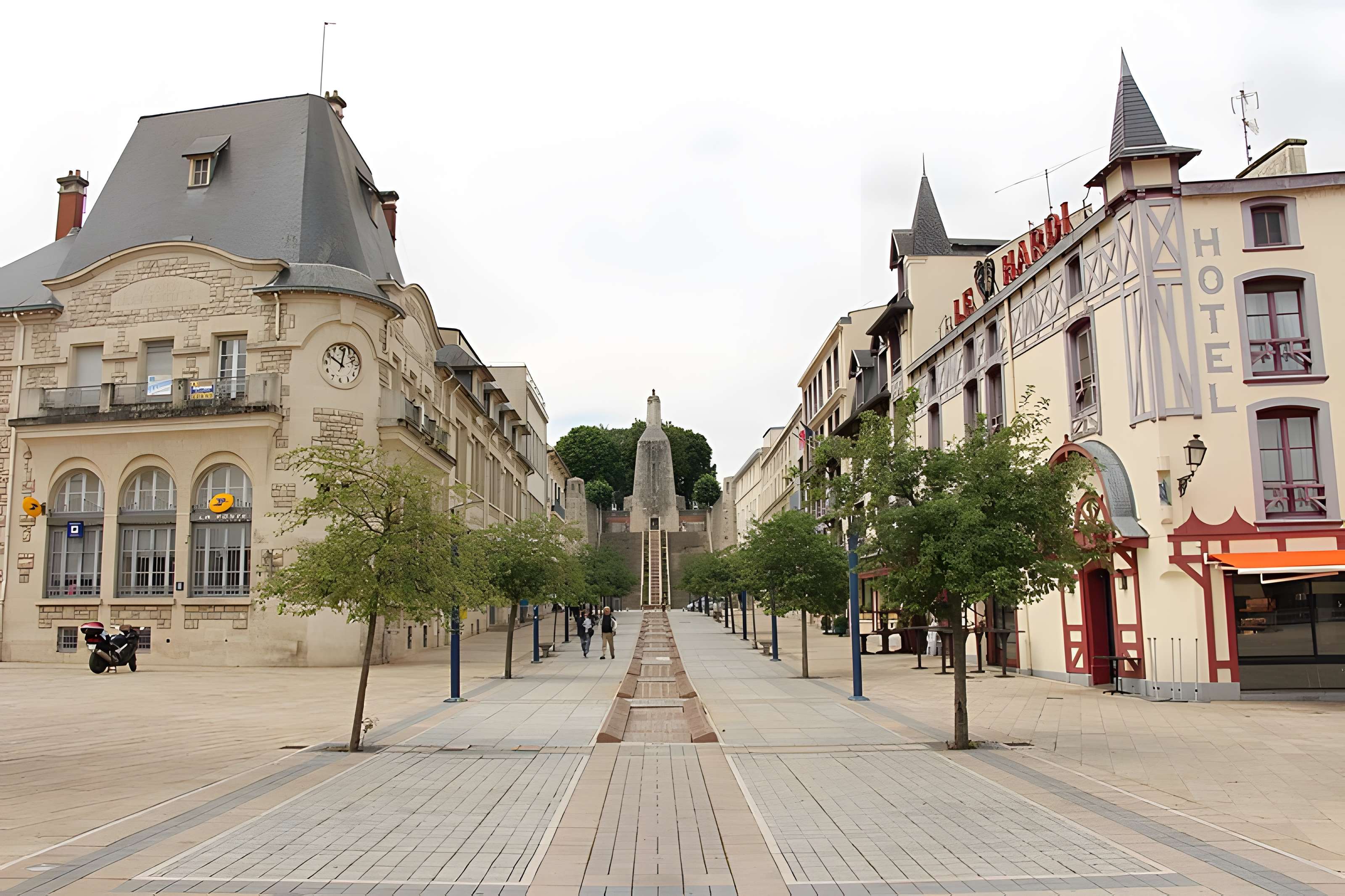 Monument à la Victoire et aux Soldats à Verdun