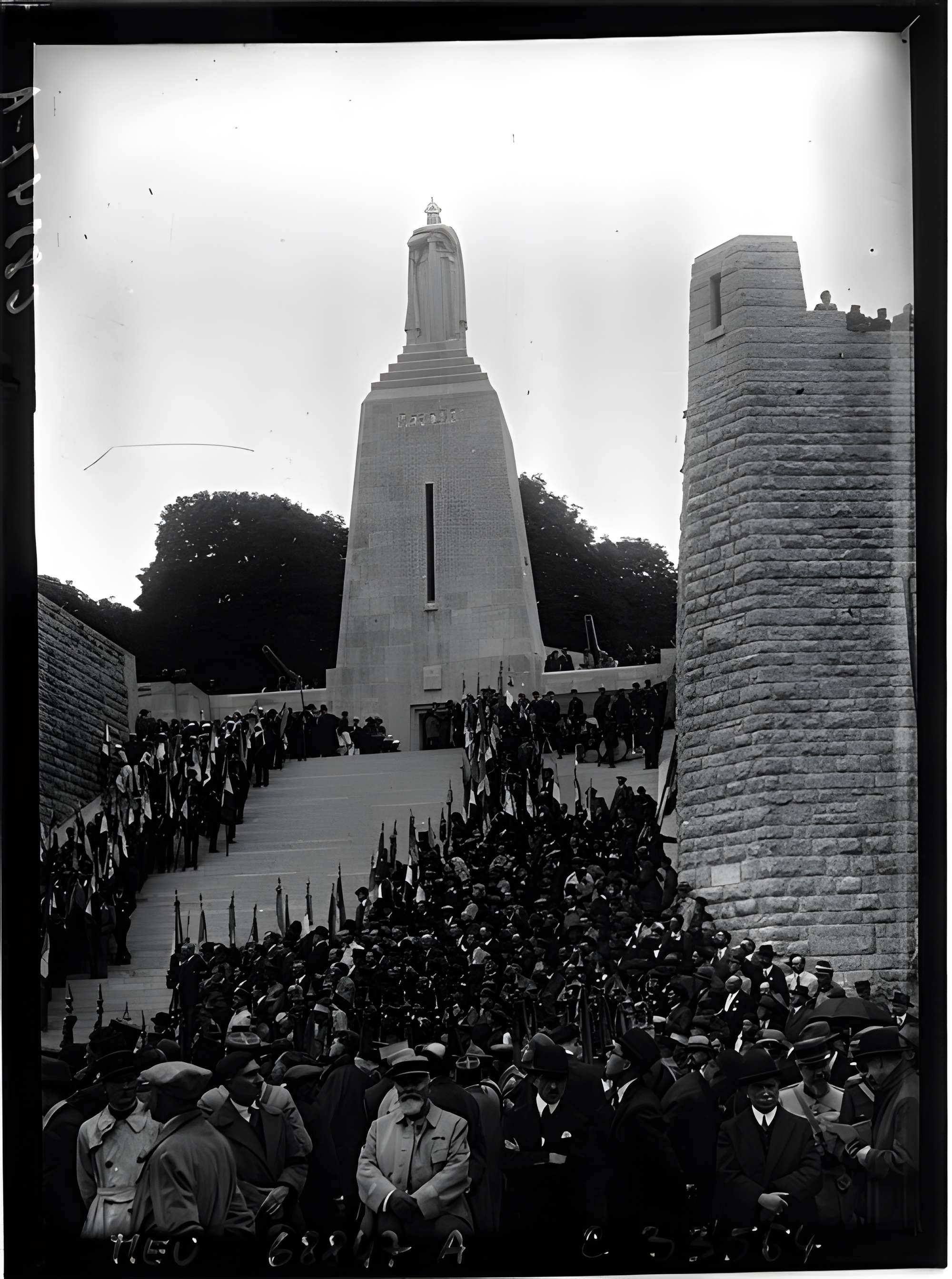 Monument à la Victoire et aux Soldats à Verdun