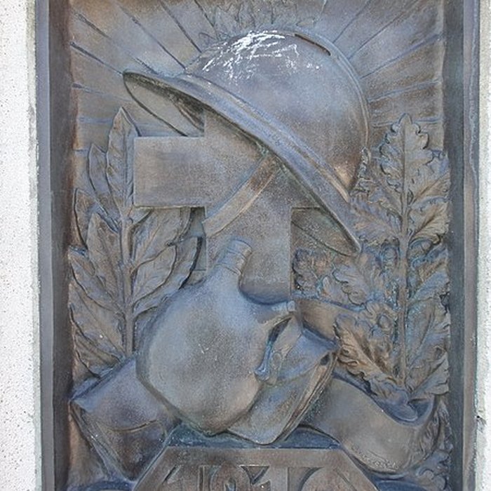 Photo de Monument au soldat Marche à Bully-les-Mines