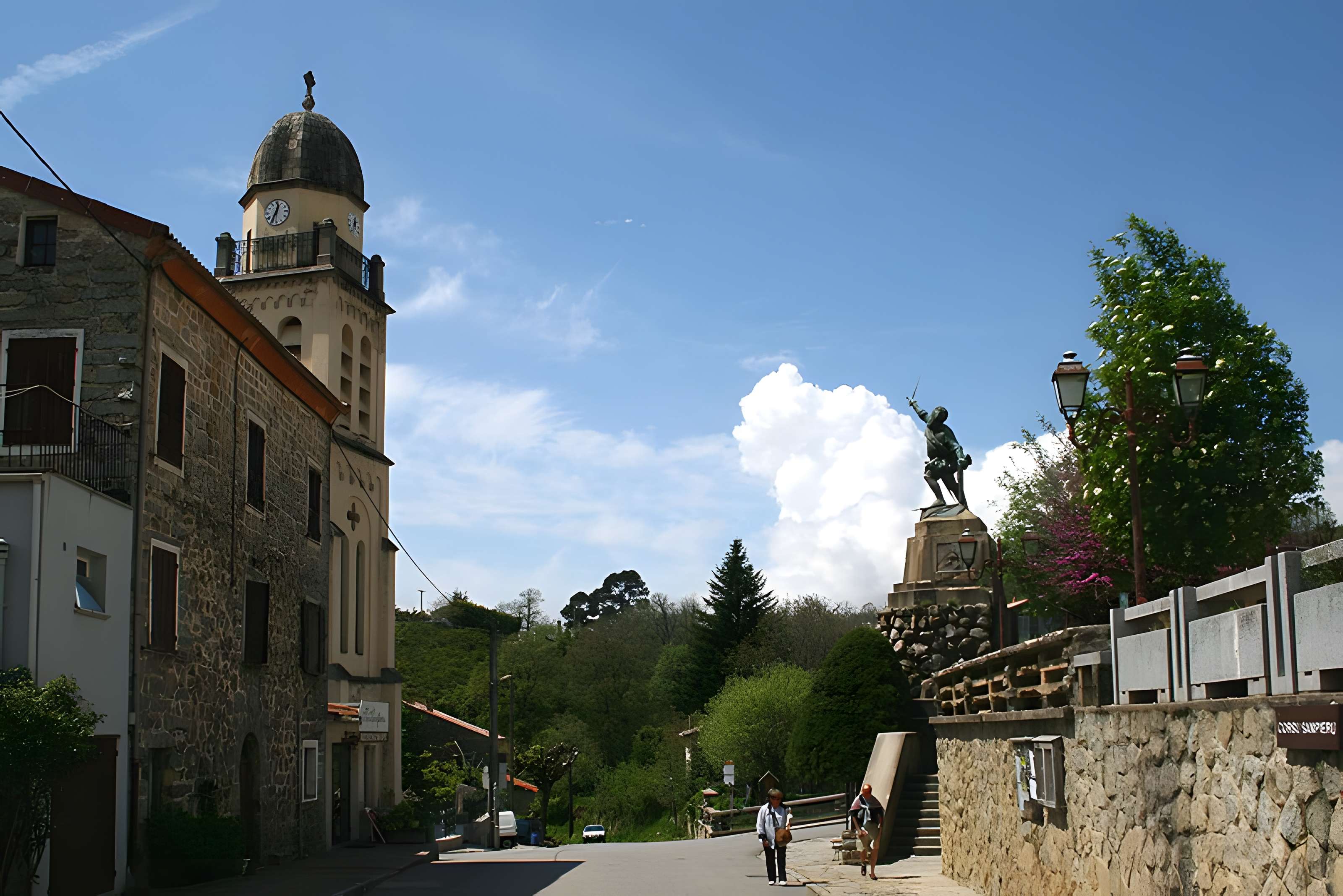 Monument commémoratif de Sampiero Corso à Bastelica
