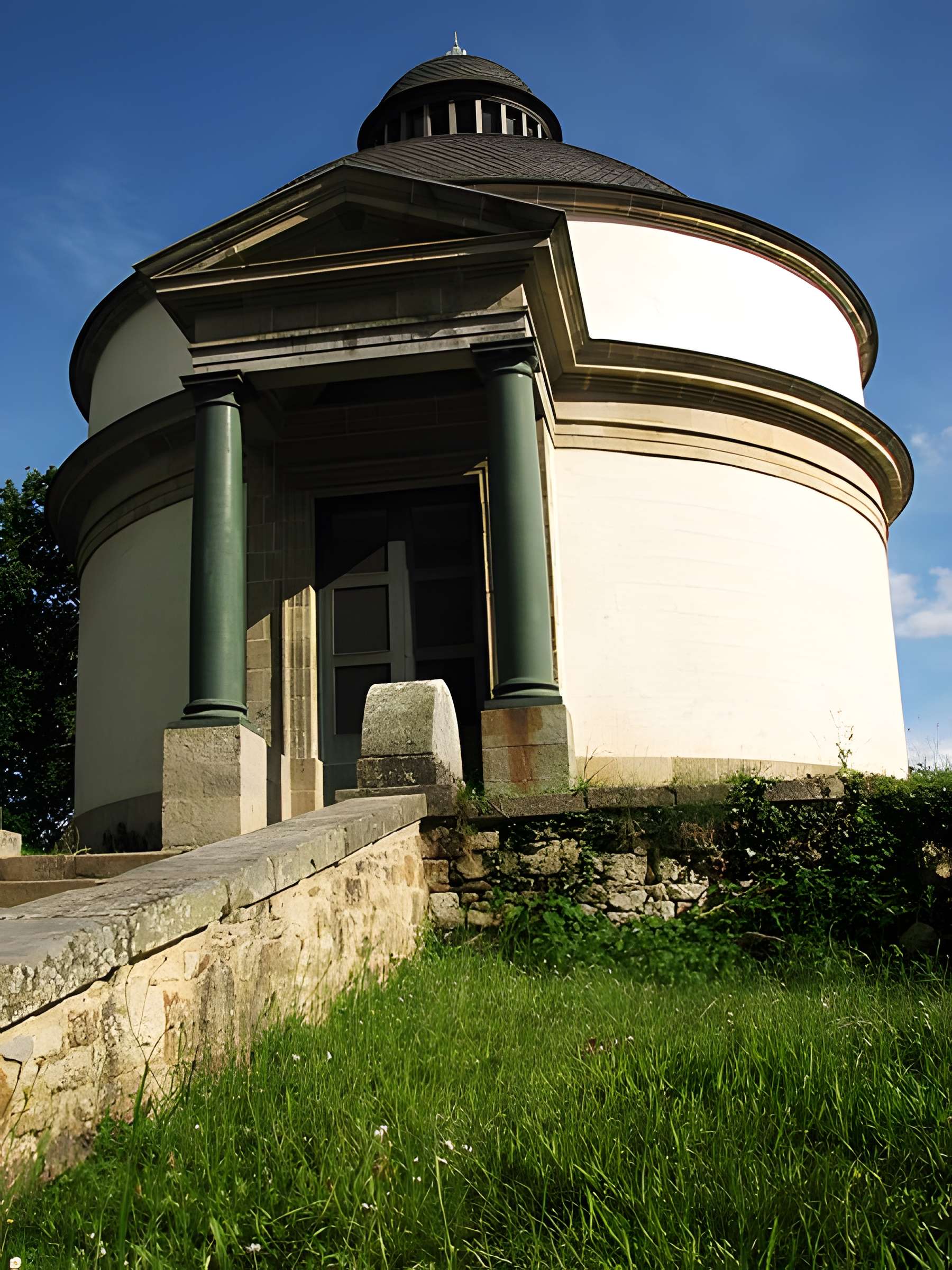 Monument de Cadoudal à Auray