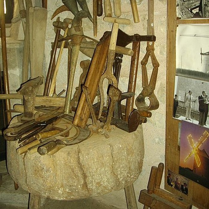 Photo de Moulin à vent de Frouville-Pensier