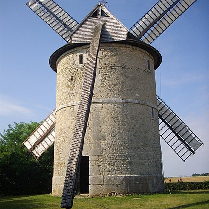 Photo de Moulin à vent de Frouville-Pensier