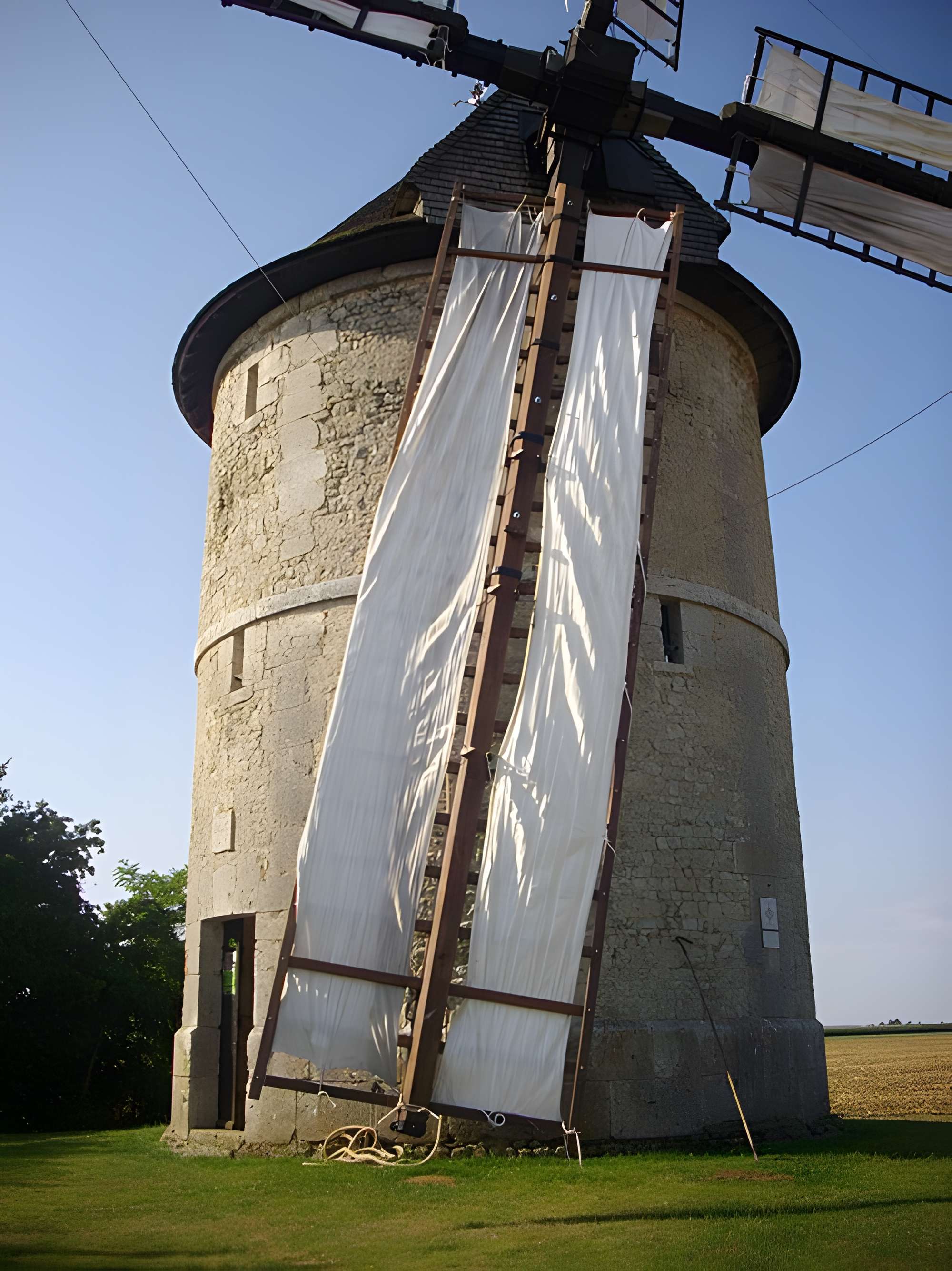 Moulin à vent de Frouville-Pensier