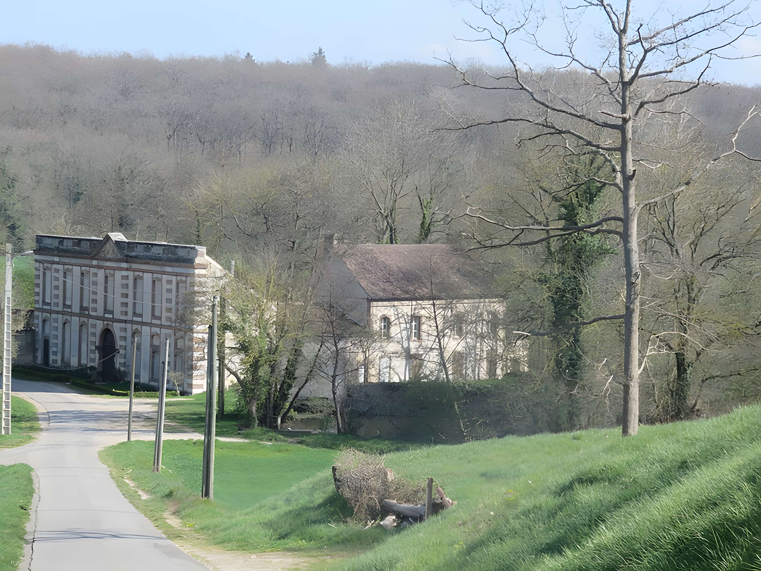 Moulin de la Bellassière à Crécy-Couvé