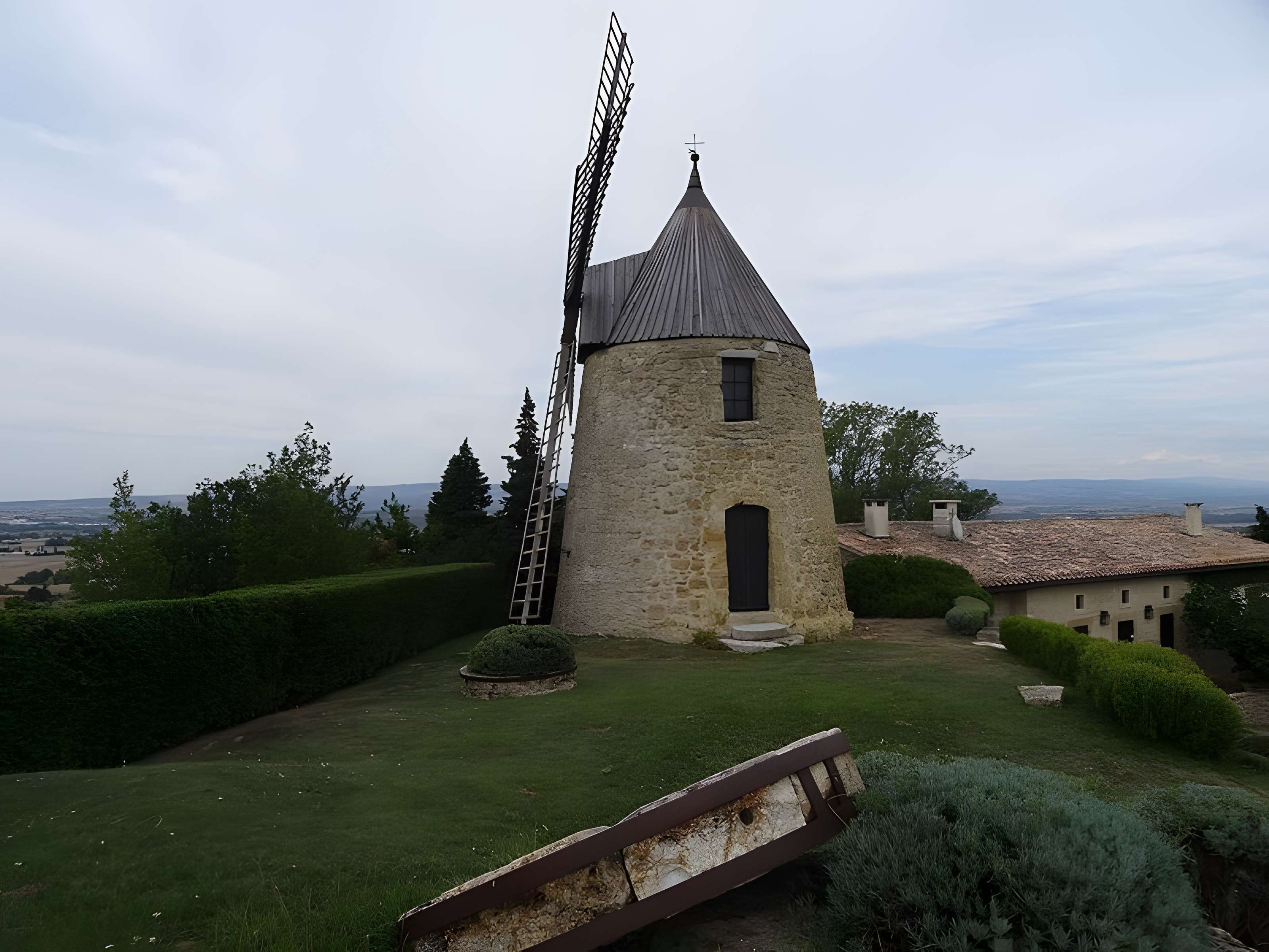 Moulin de Saint-Jean à Laurabuc 