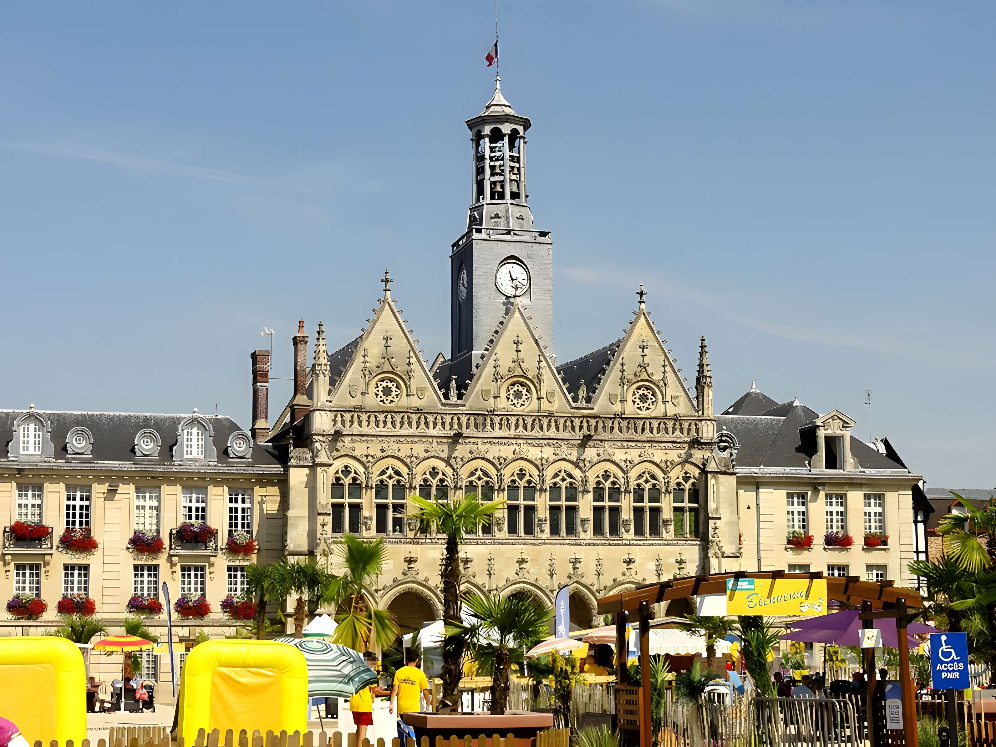 Hôtel de ville de Saint-Quentin