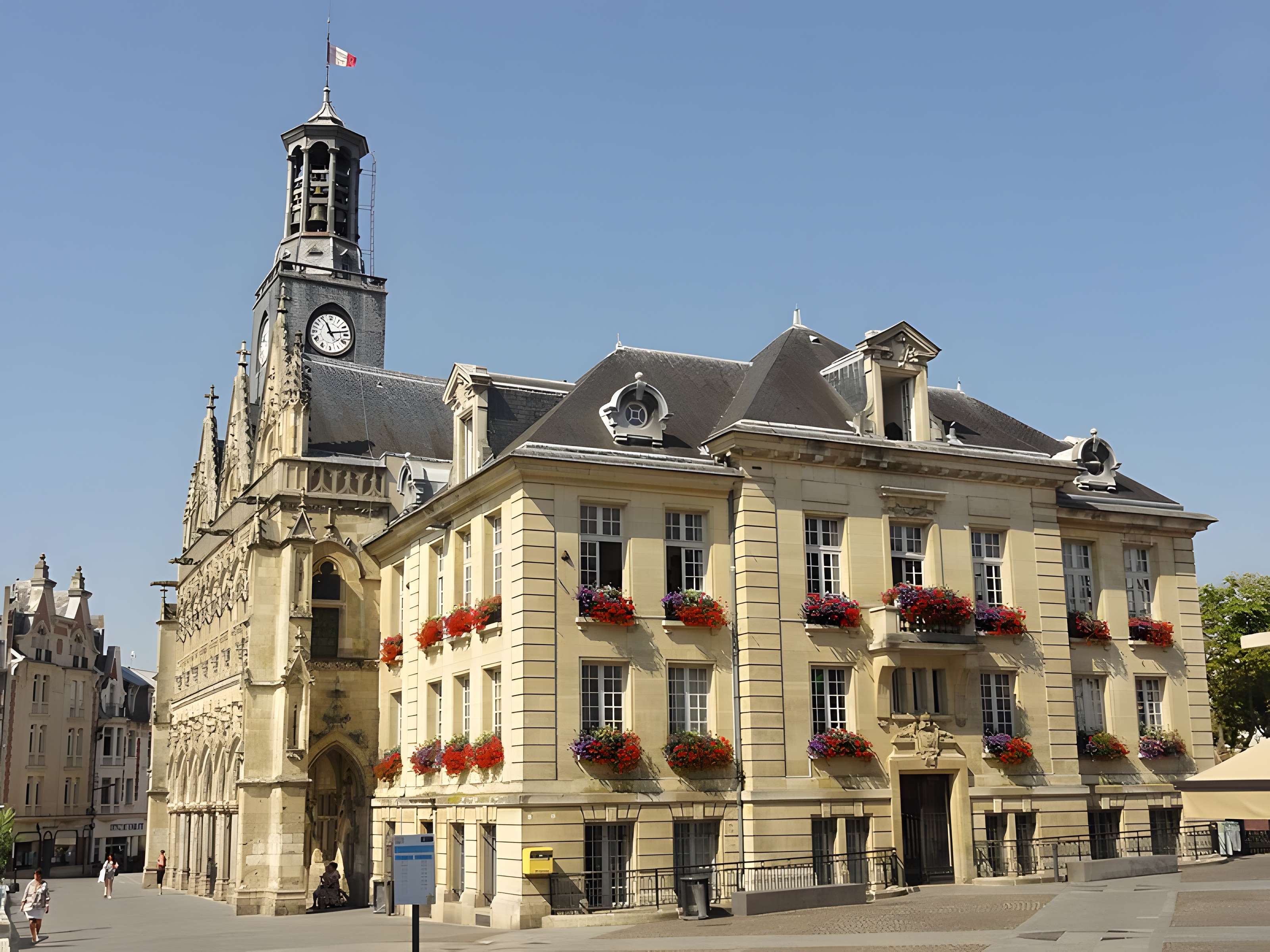 Hôtel de ville de Saint-Quentin
