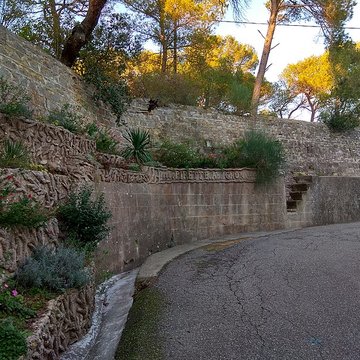 Abbaye Saint-Michel de Frigolet