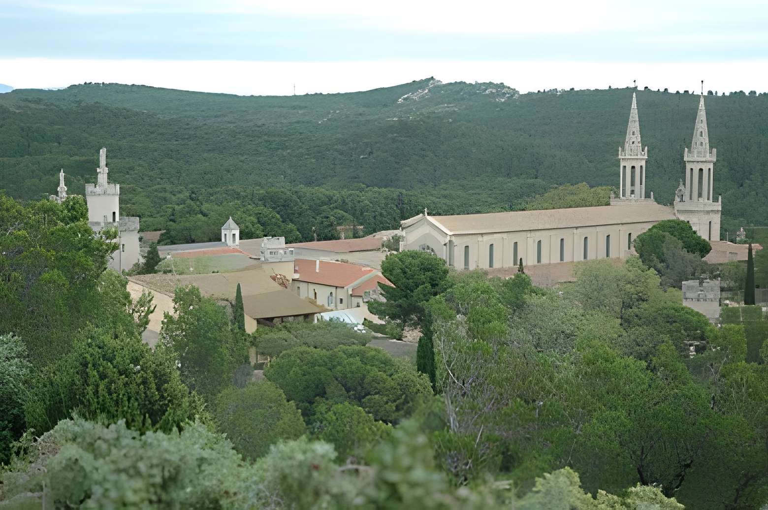 Abbaye Saint-Michel de Frigolet 