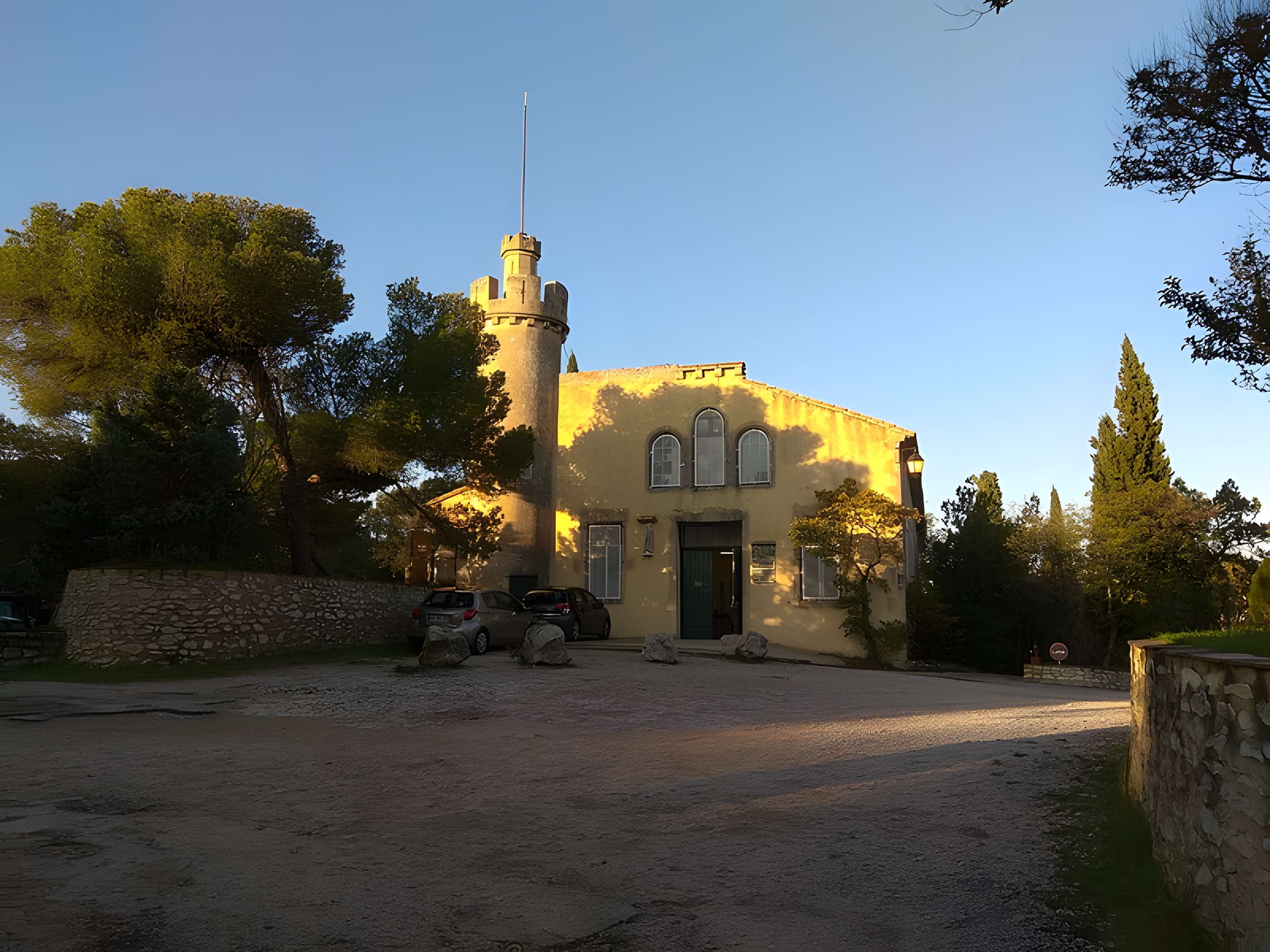Abbaye Saint-Michel de Frigolet