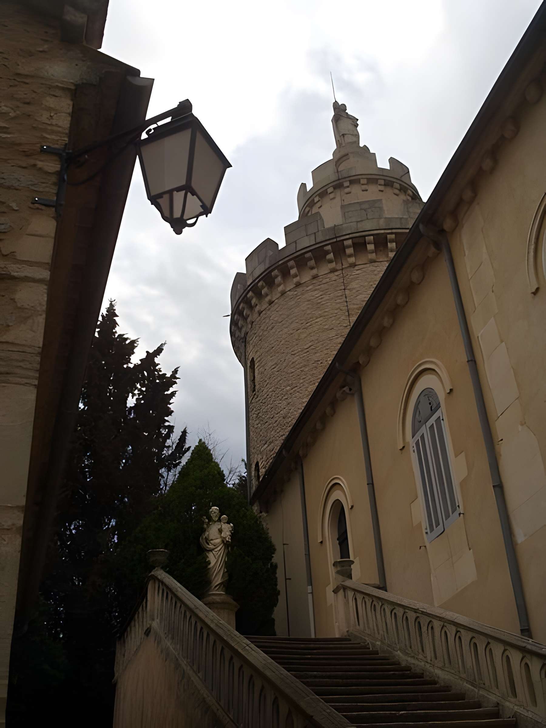 Abbaye Saint-Michel de Frigolet